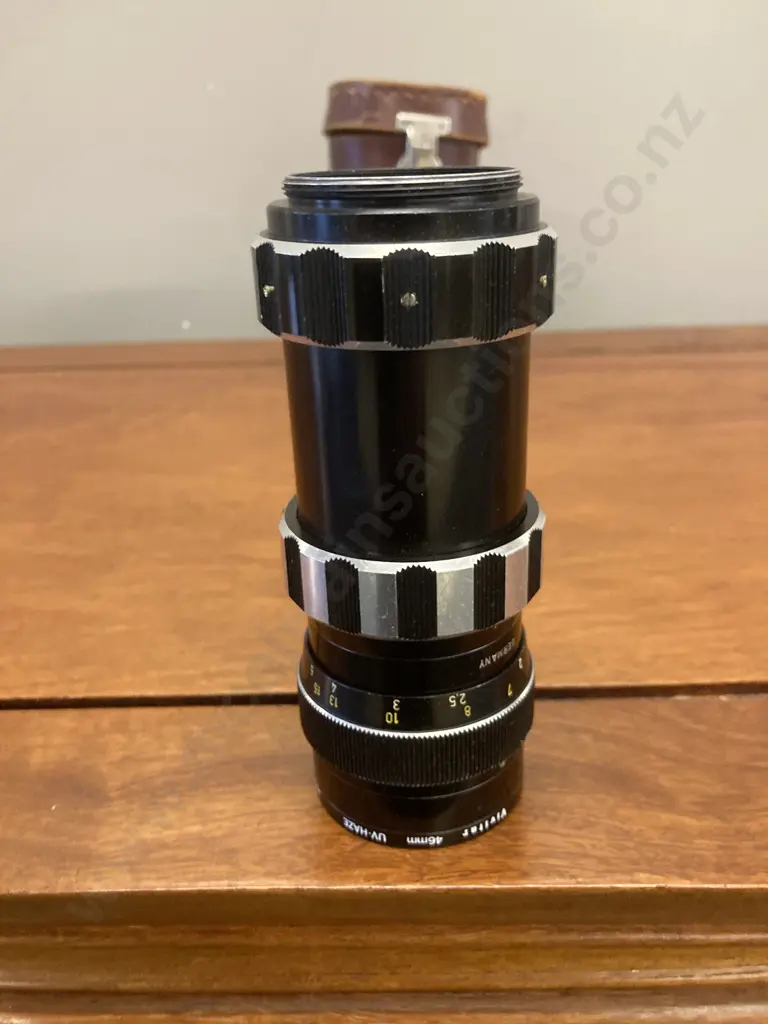 Isco-Gottingen Isconar 1:4/135  M42 Screw Mount Camera Lens Germany 1960-70s, Leather Case Image 1++